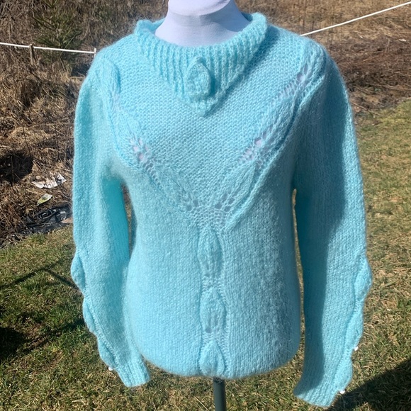 Hand Crafted Sweaters - OOAK 70s style vintage hand-crafted knit sweater handmade excellent condition